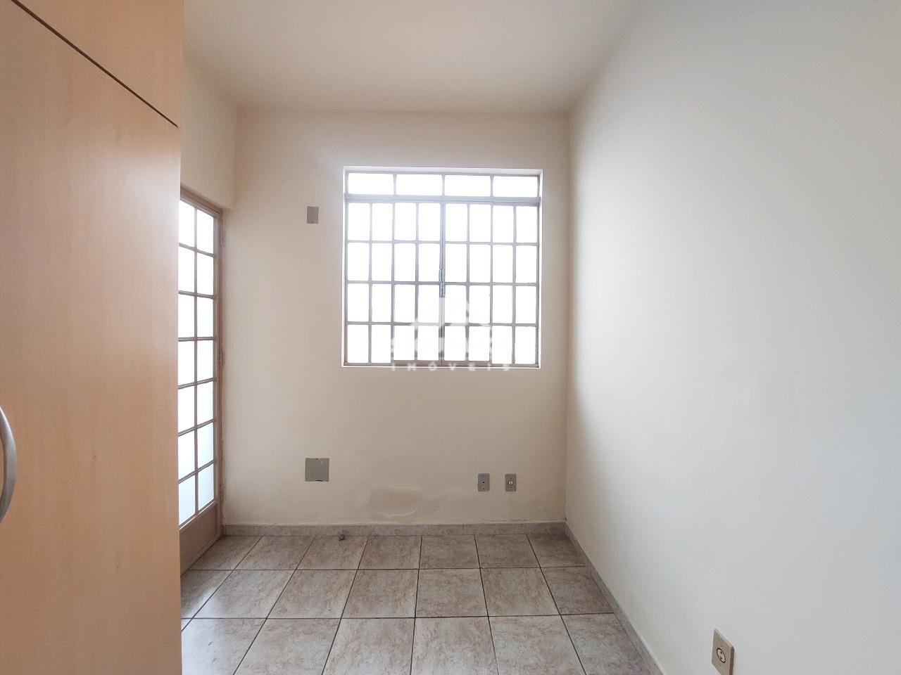 Casa para aluguel no São Pedro: QUARTO DE SERVIÇO 