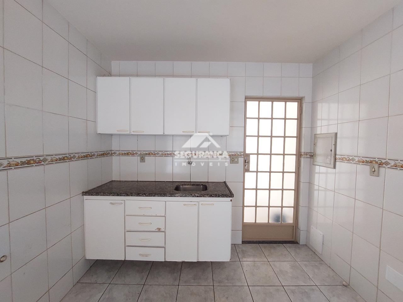 Casa para aluguel no São Pedro: COZINHA 