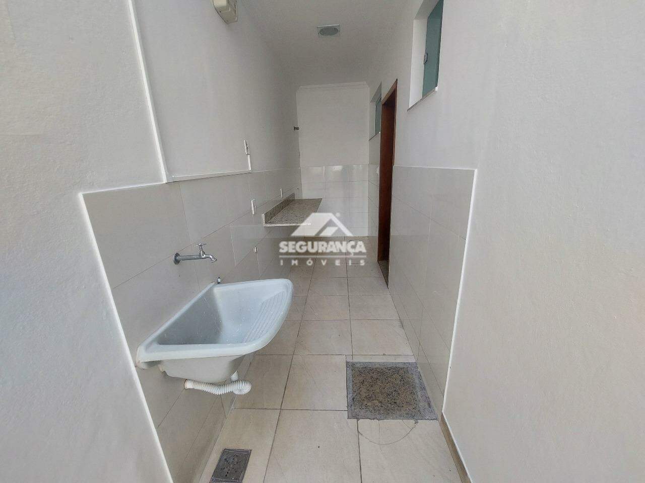 Casa para aluguel no SANTO AGOSTINHO: ÁREA DE SERVIÇO