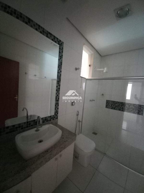 Casa para aluguel no SANTO AGOSTINHO: BANHEIRO SOCIAL