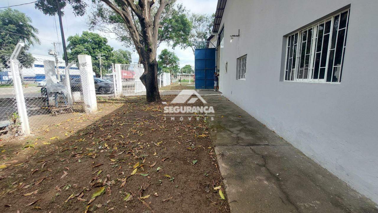 Galpão para aluguel no DISTRITO INDUSTRIAL: ÁREA EXTERNA