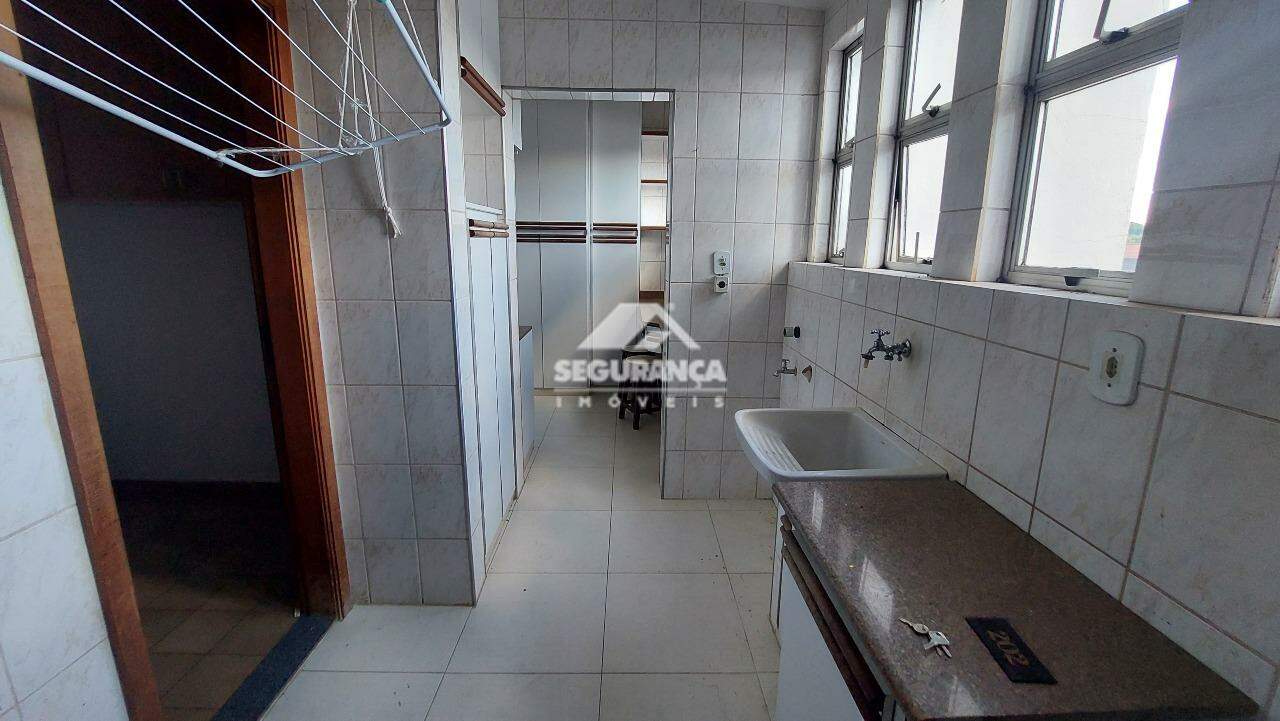 Apartamento para aluguel no Centro: ÁREA DE SERVIÇO
