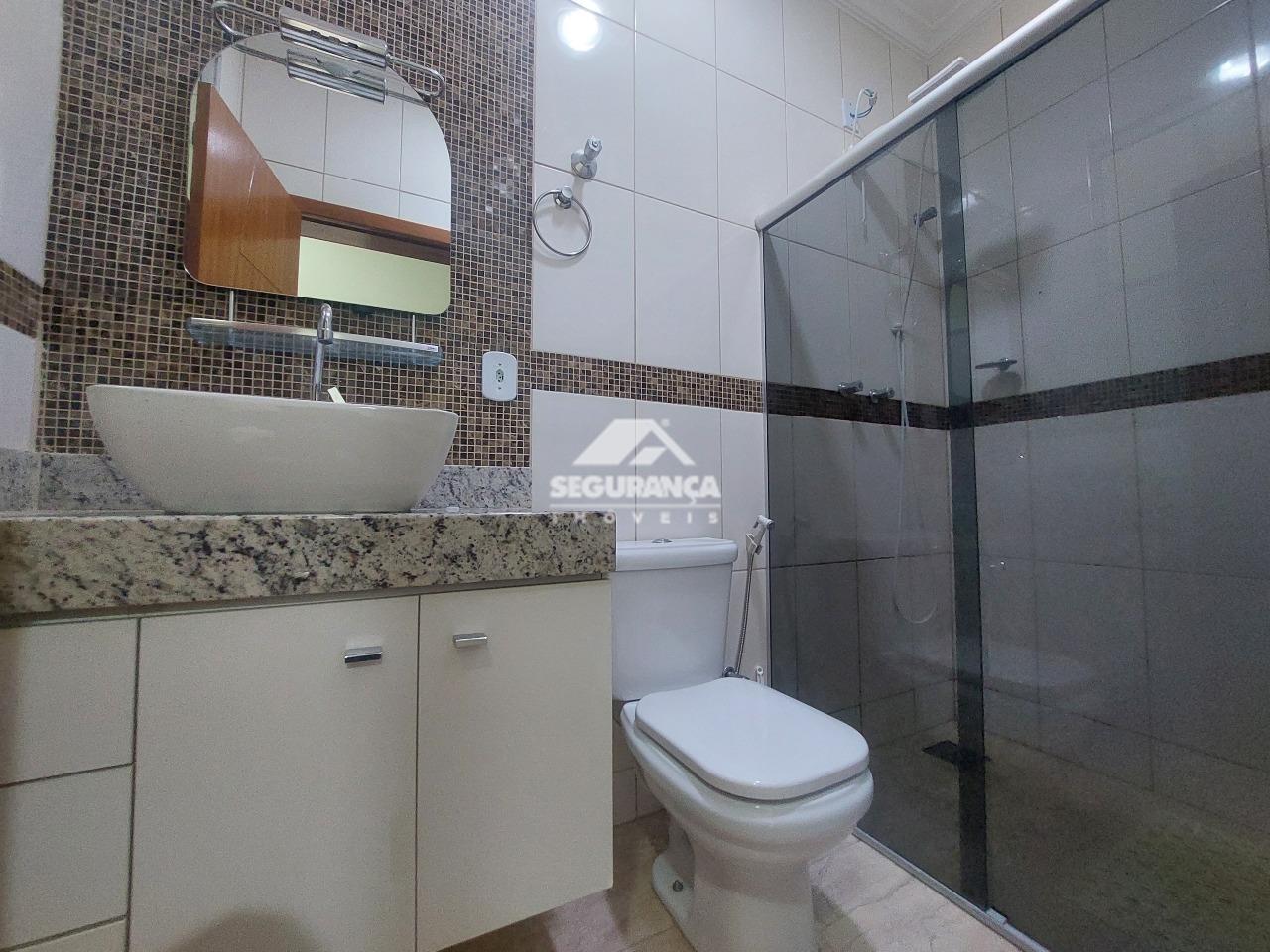 Casa para aluguel no Cidade Nova: BANHEIRO SOCIAL 