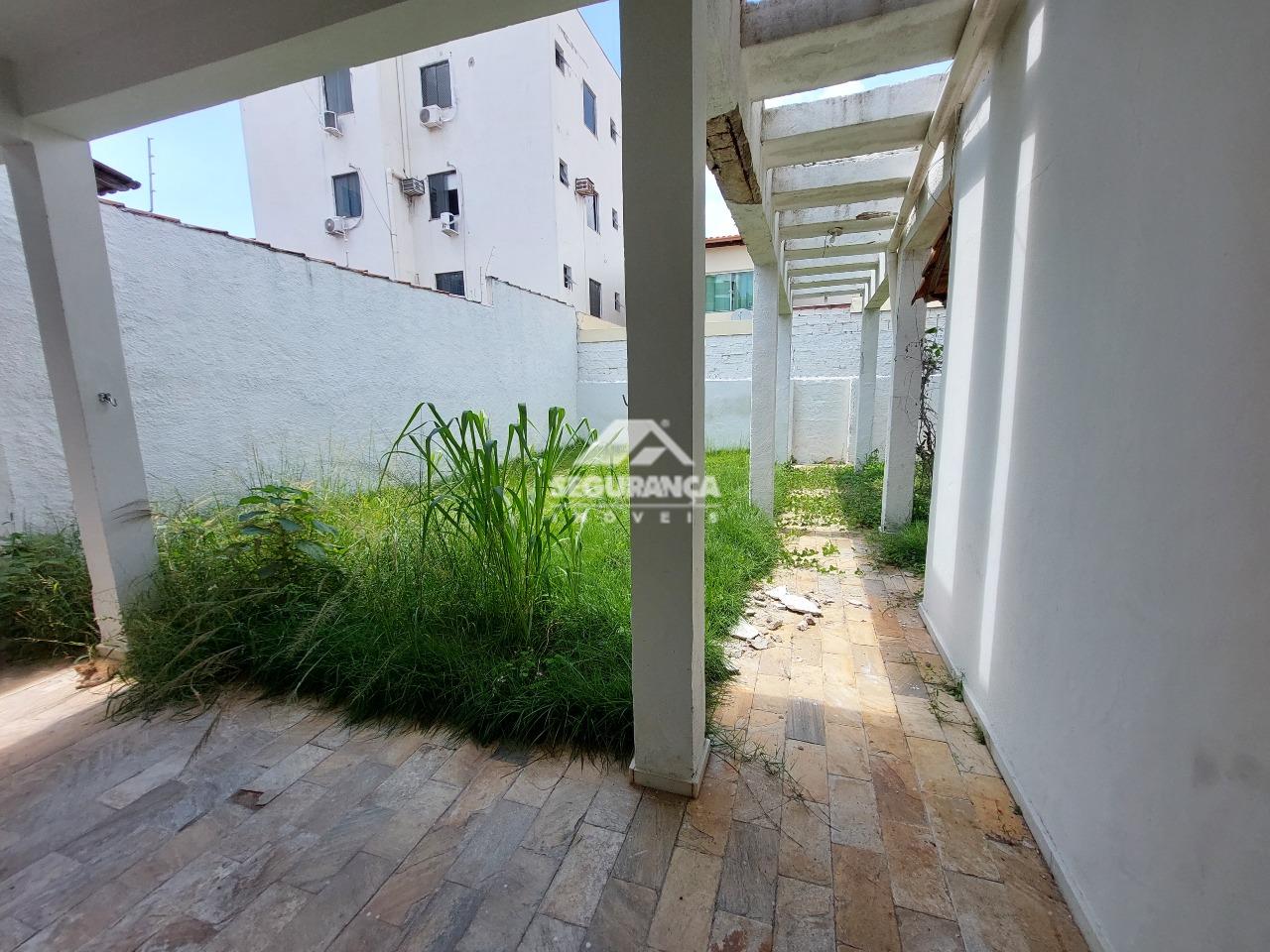 Casa para aluguel no Morada do Vale: QUINTAL