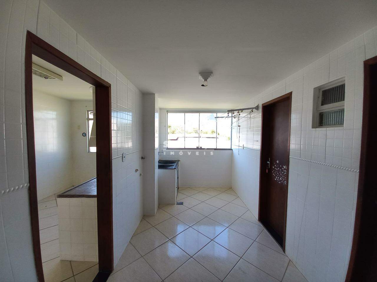 Apartamento para aluguel no ESPLANADINHA: ÁREA DE SERVIÇO