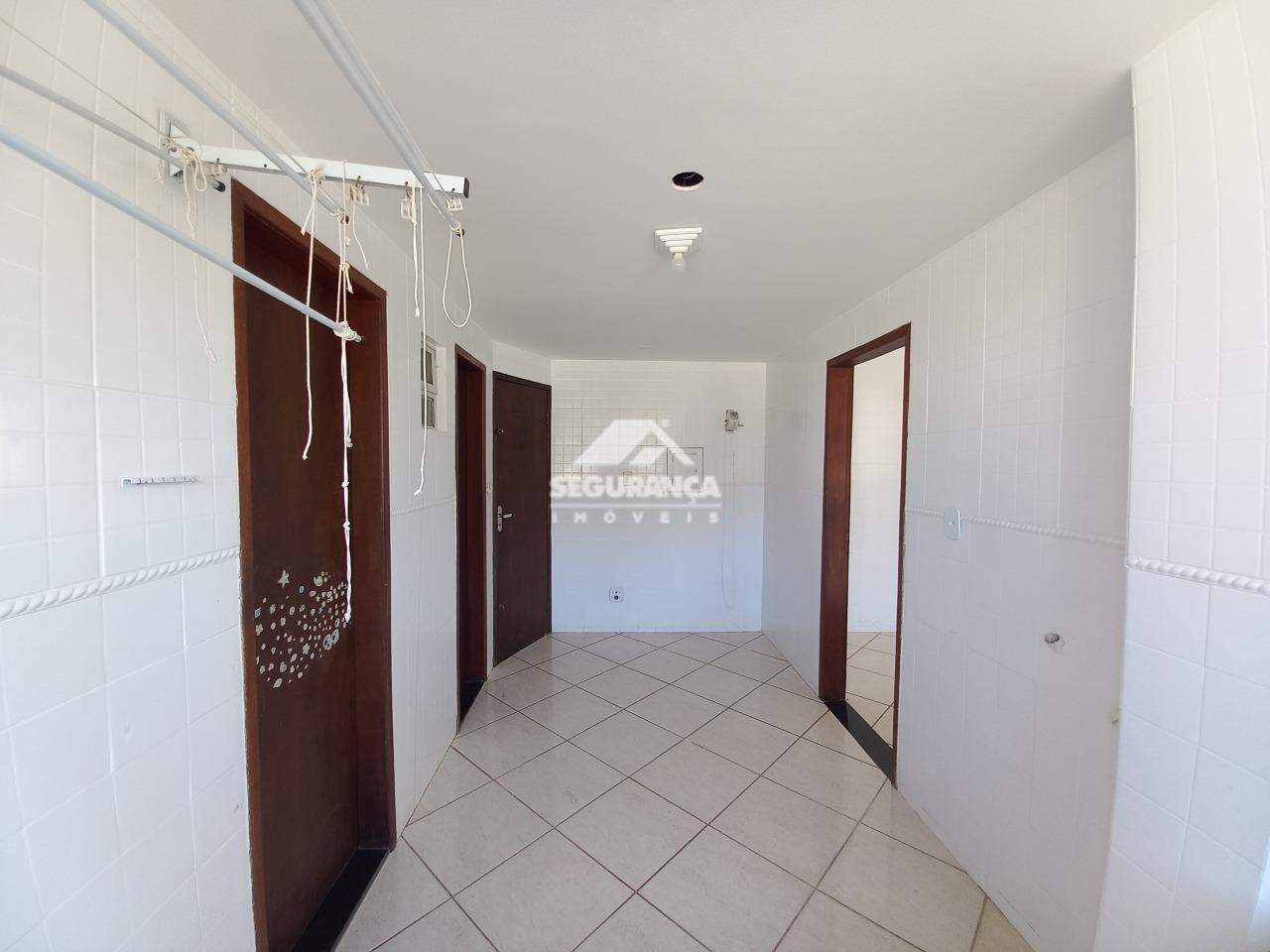 Apartamento para aluguel no ESPLANADINHA: ÁREA DE SERVIÇO