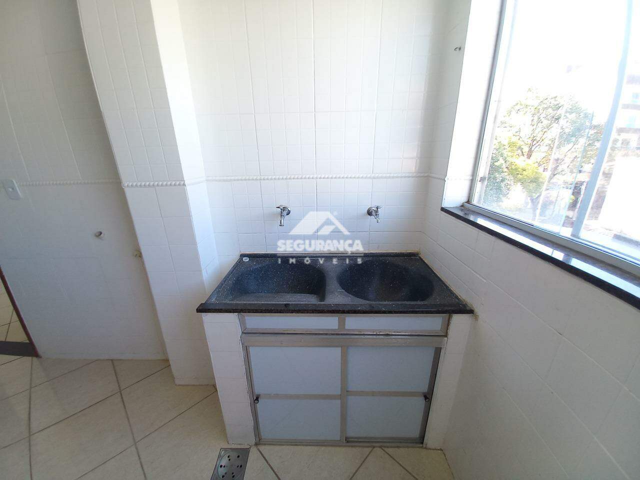 Apartamento para aluguel no ESPLANADINHA: ÁREA DE SERVIÇO