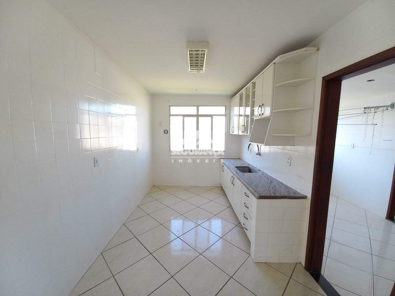 Apartamento para aluguel no ESPLANADINHA: COZINHA