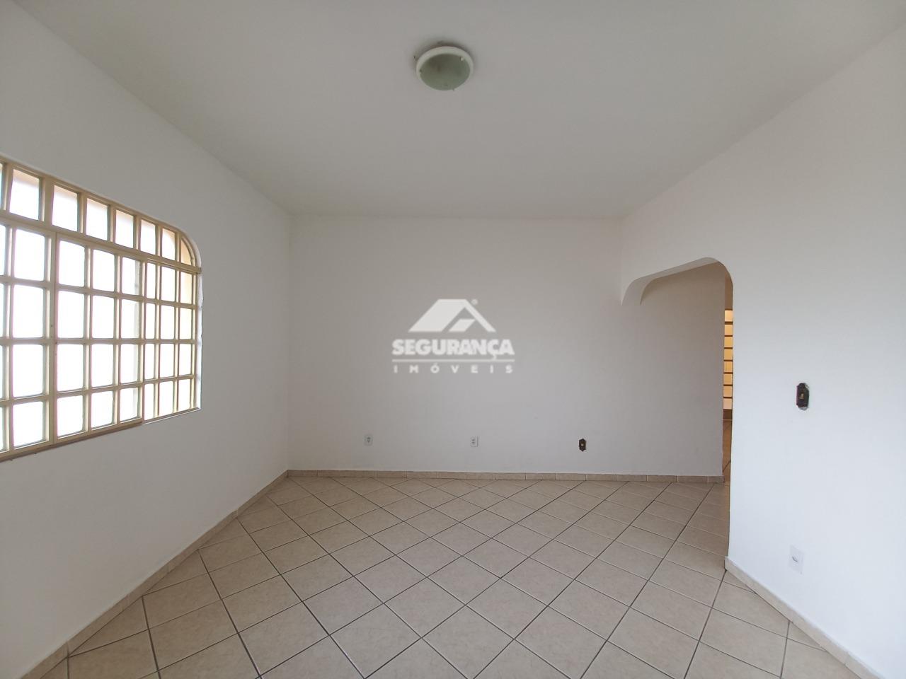 Casa para aluguel no GRA DUQUESA: QUARTO SOCIAL 01