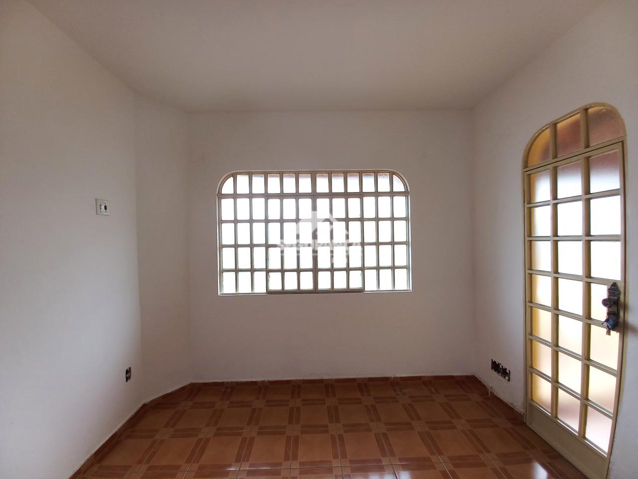 Casa para aluguel no GRA DUQUESA: QUARTO SOCIAL 03