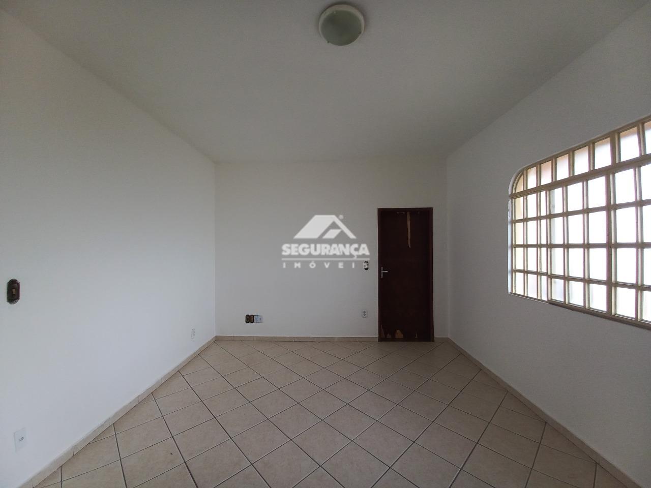 Casa para aluguel no GRA DUQUESA: QUARTO SOCIAL 01