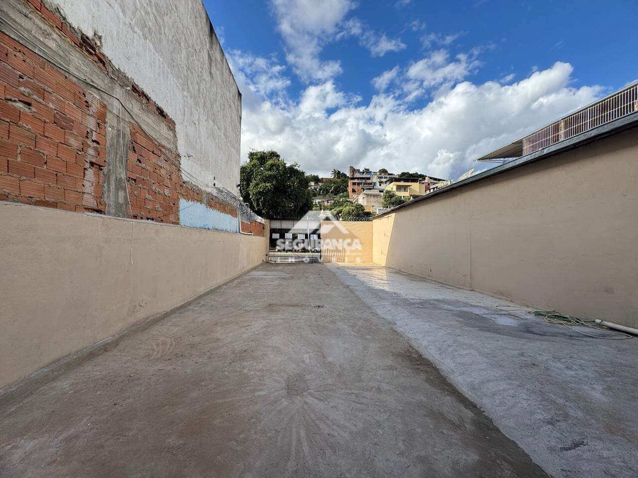 Casa para aluguel no NOSSA SENHORA DAS GRACAS: ESTACIONAMENTO