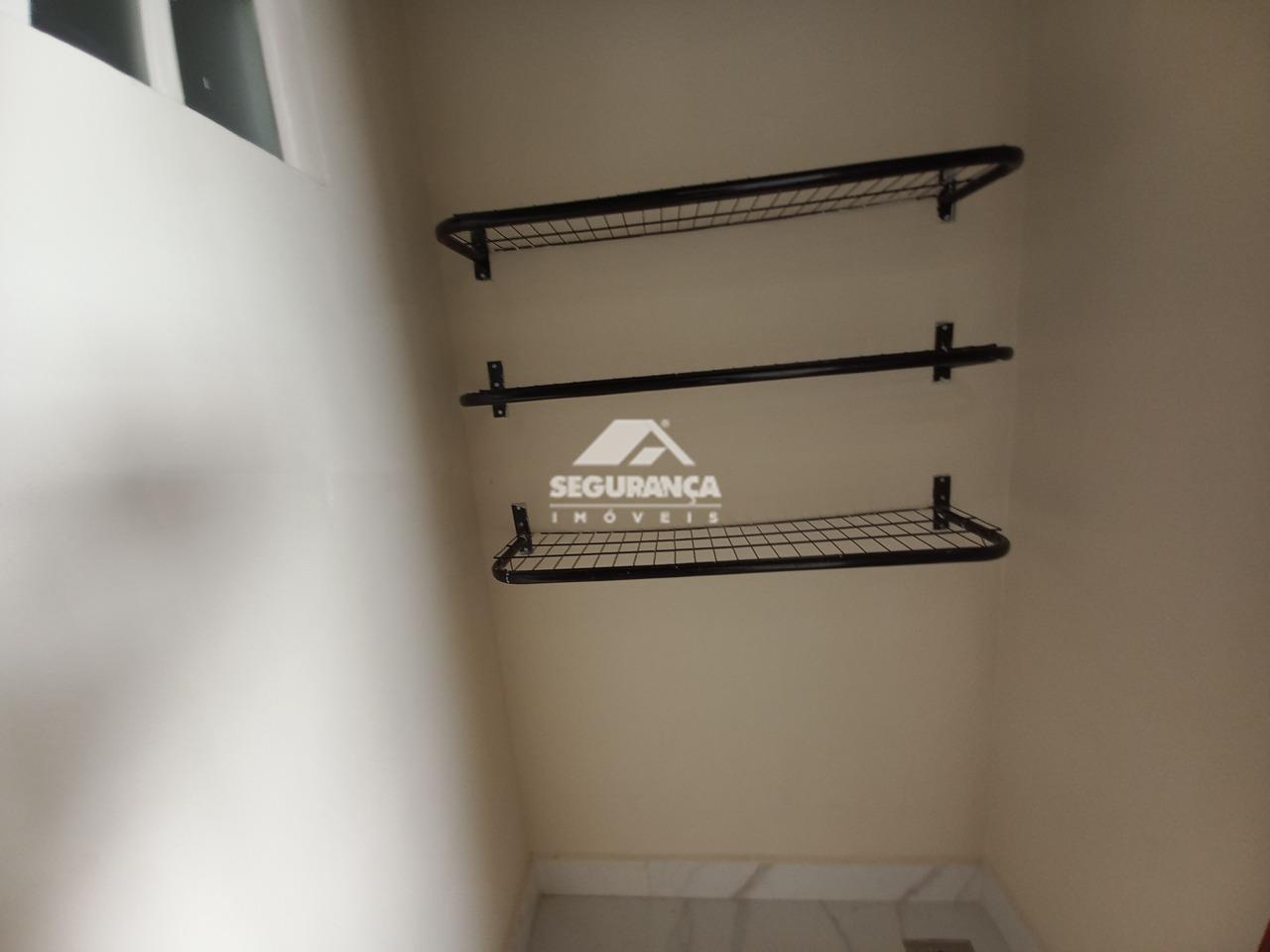 Casa para aluguel no GRA DUQUESA: CLARA BOIA