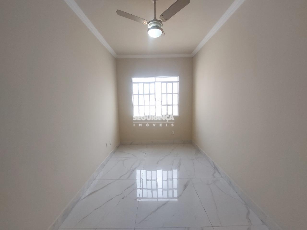 Casa para aluguel no GRA DUQUESA: QUARTO 02