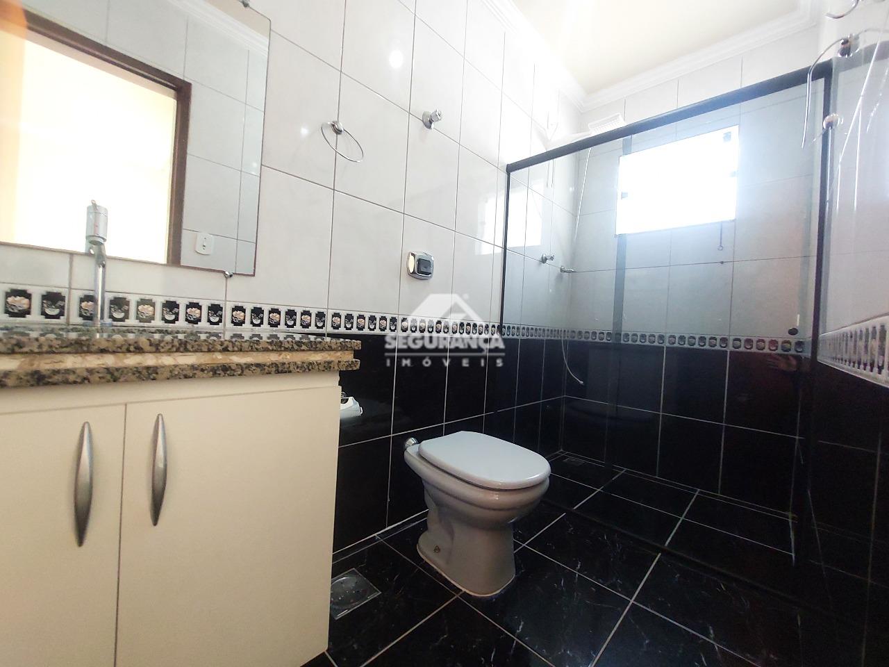 Casa para aluguel no GRA DUQUESA: BANHEIRO SUÍTE