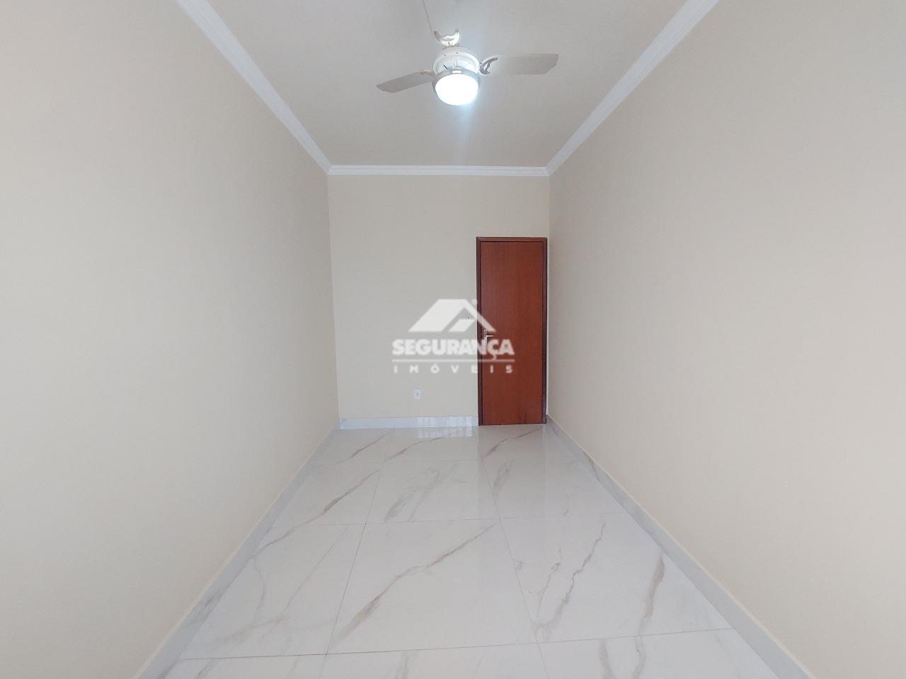 Casa para aluguel no GRA DUQUESA: QUARTO 01