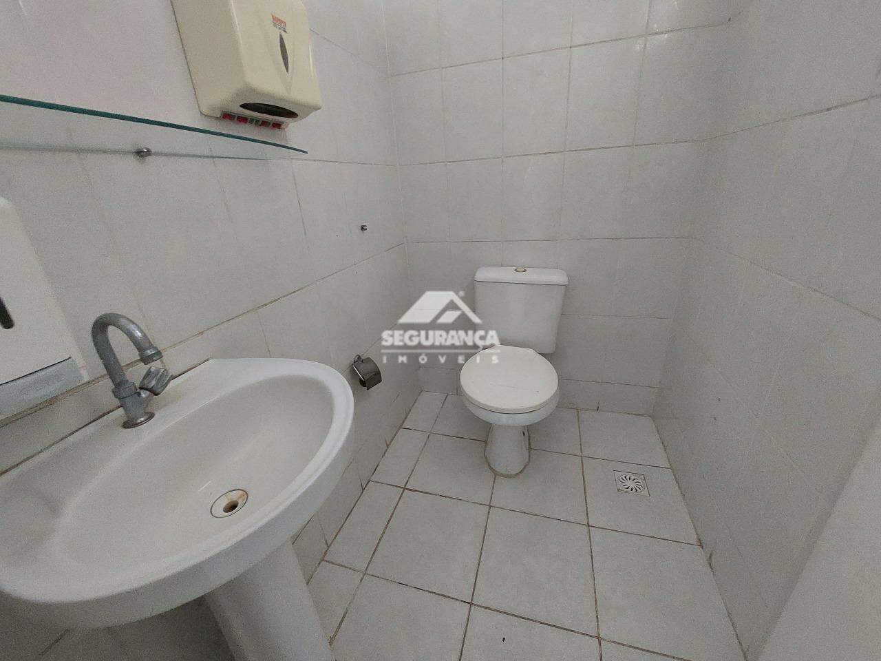 Apartamento para aluguel no Centro: BANHEIRO 01