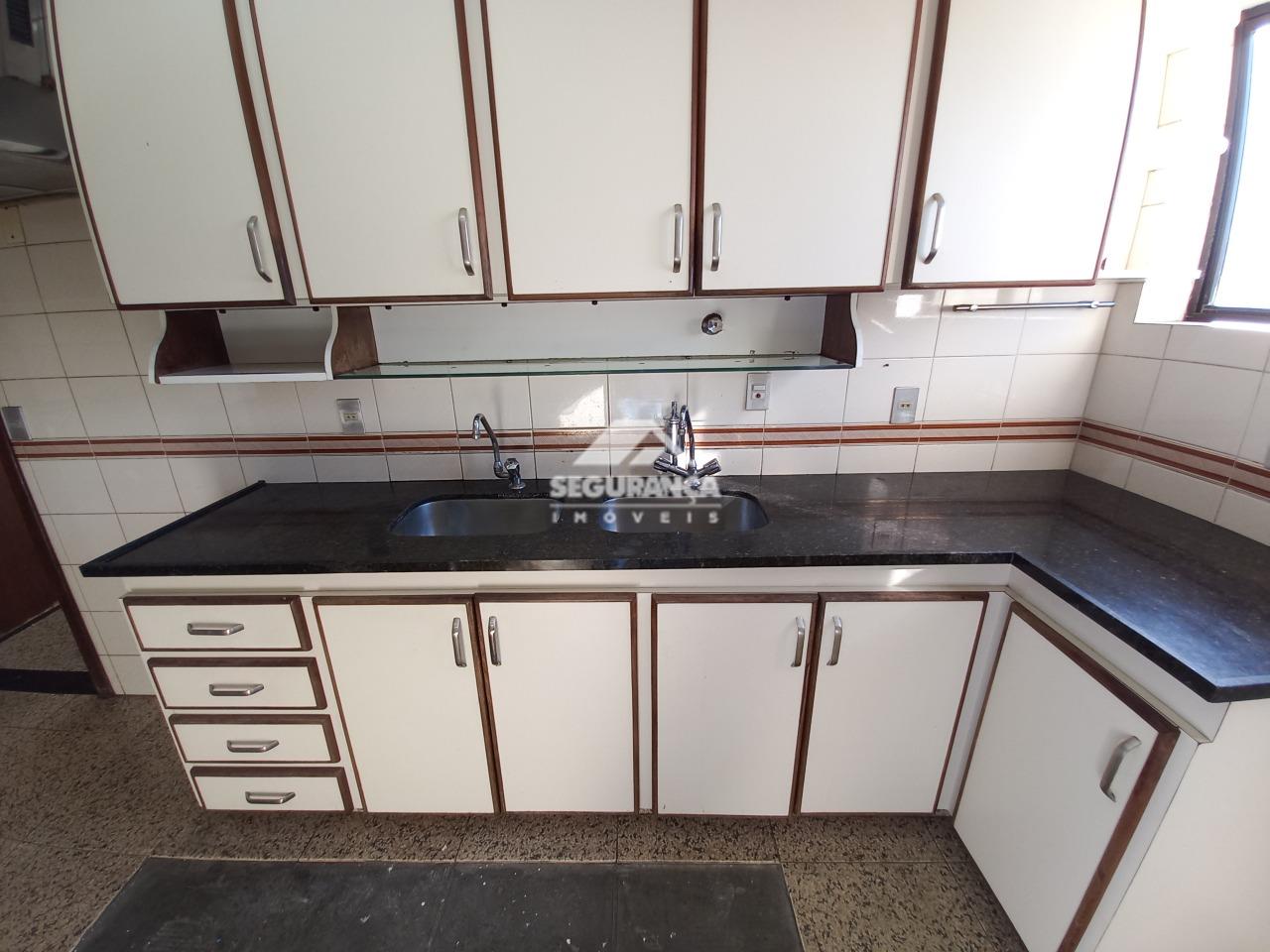 Apartamento para aluguel no Centro: COZINHA