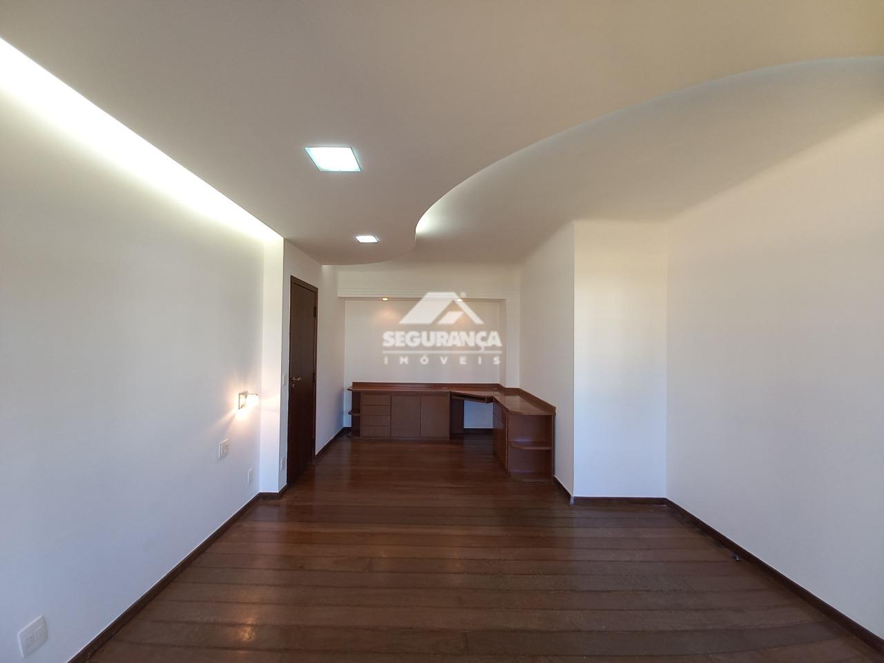 Apartamento para aluguel no Centro: SUÍTE MASTER