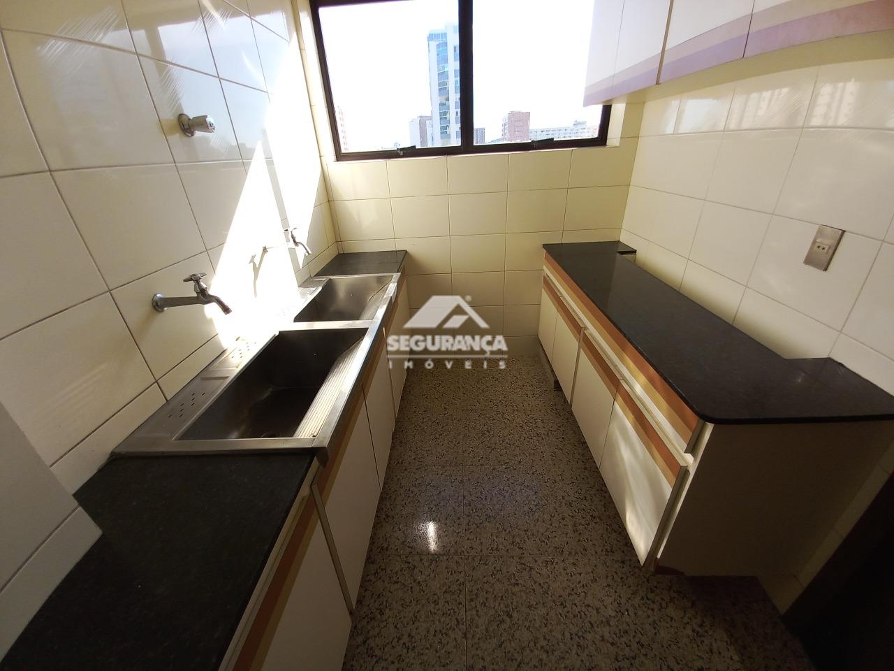 Apartamento para aluguel no Centro: ÁREA DE SERVIÇO