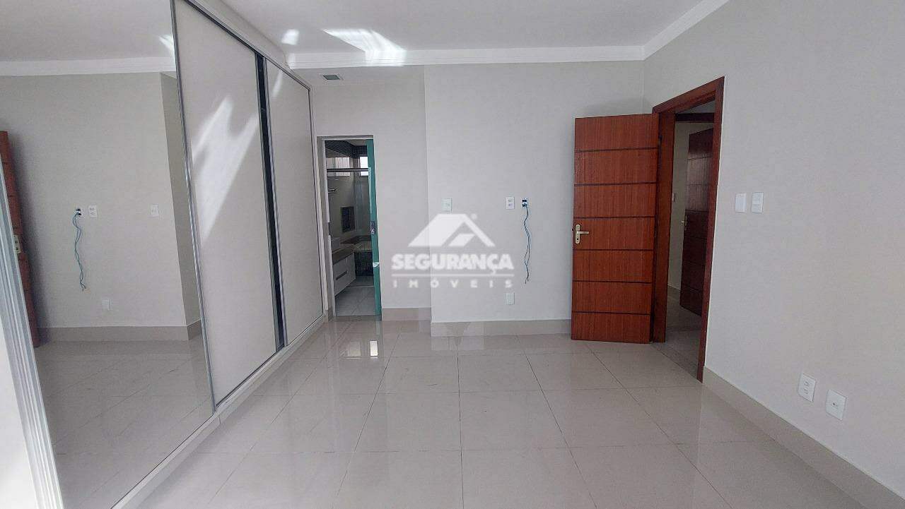 Casa para aluguel no Ilha dos Araújos: SUÍTE (1)