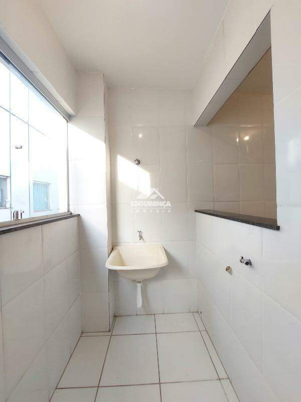 Apartamento para aluguel no SANTOS DUMONT: ÁREA DE SERVIÇO