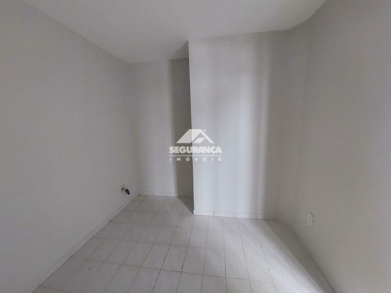 Apartamento para aluguel no Ilha dos Araújos: QUARTO DE SERVIÇO 