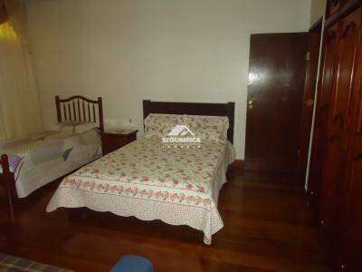 Casa para aluguel no Centro: 