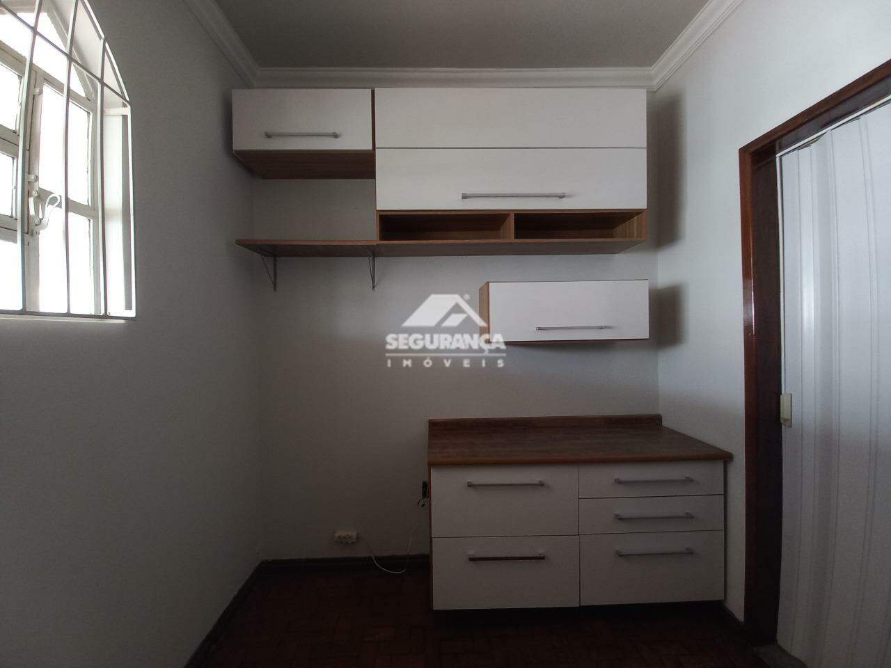 Apartamento para aluguel no Centro: QUARTO DE SERVIÇOS