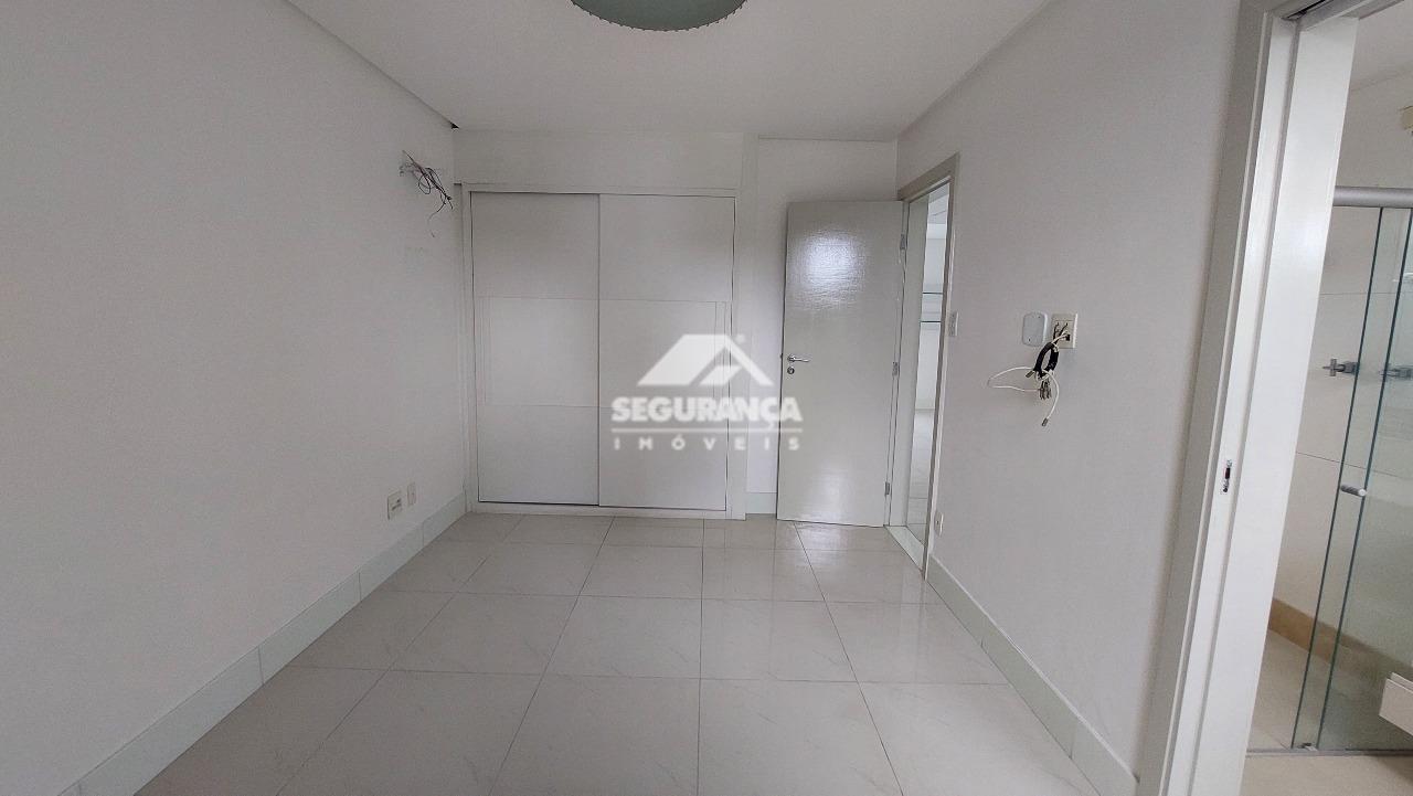 Apartamento para aluguel no ESPLANADINHA: SUÍTE