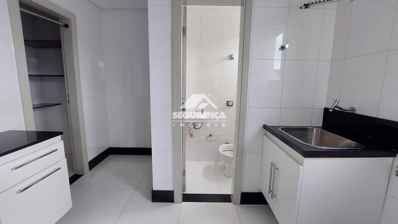 Apartamento para aluguel no ESPLANADINHA: ÁREA DE SERVIÇO