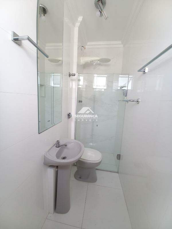 Apartamento para aluguel no ESPLANADINHA: BANHEIRO SUÍTE(1)