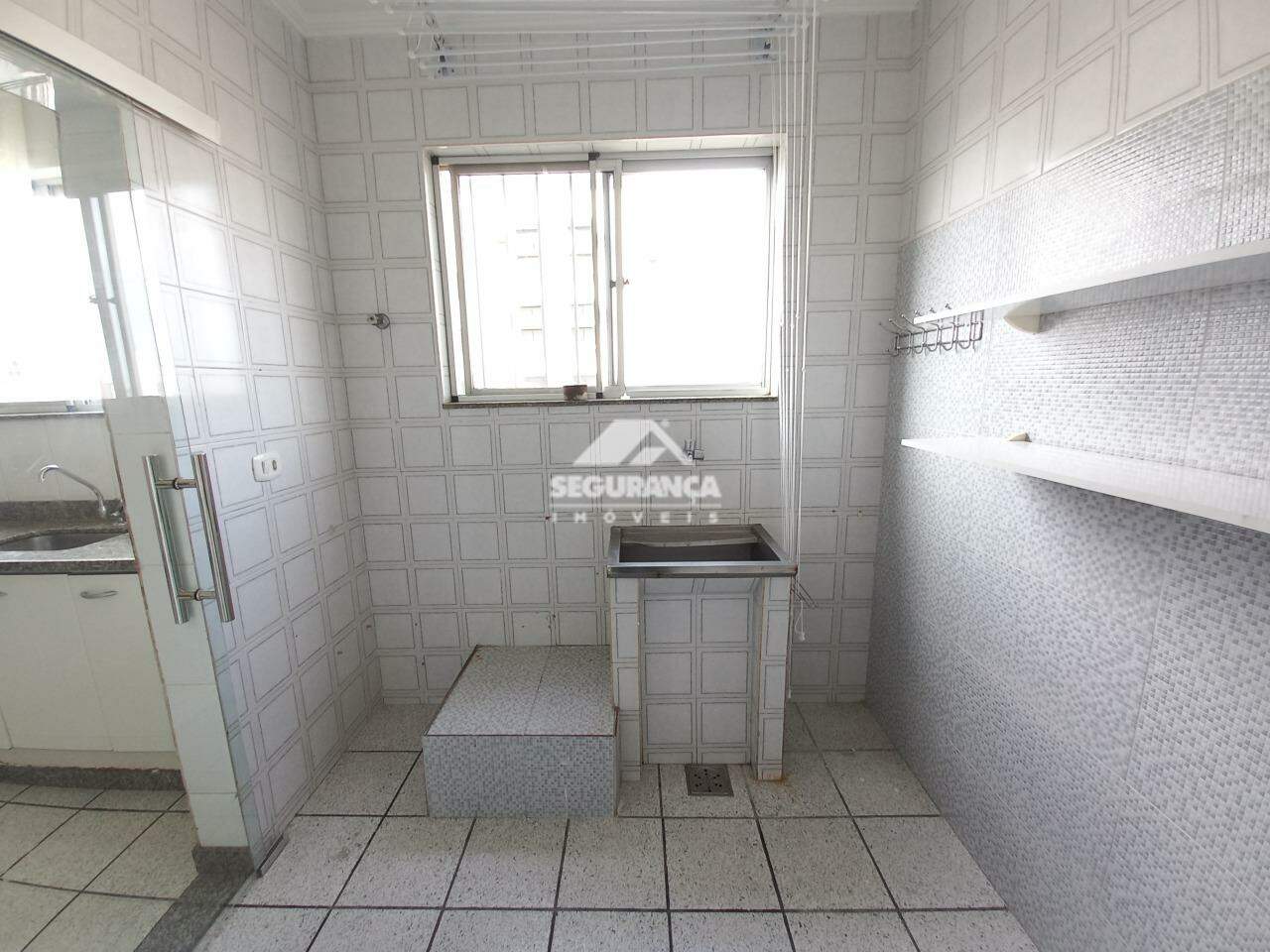 Apartamento para aluguel no ESPLANADINHA: ÁREA DE SERVIÇO