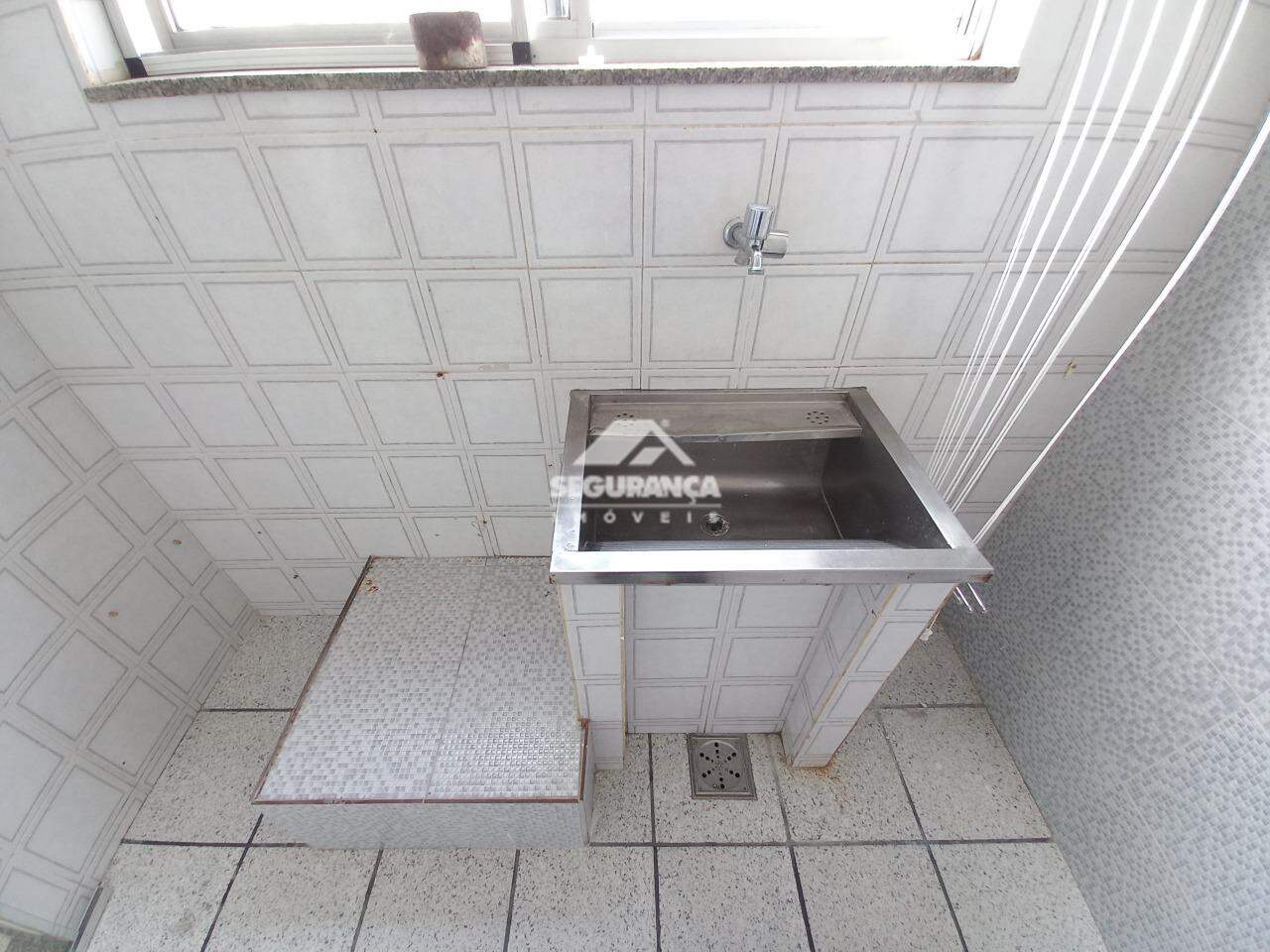Apartamento para aluguel no ESPLANADINHA: ÁREA DE SERVIÇO
