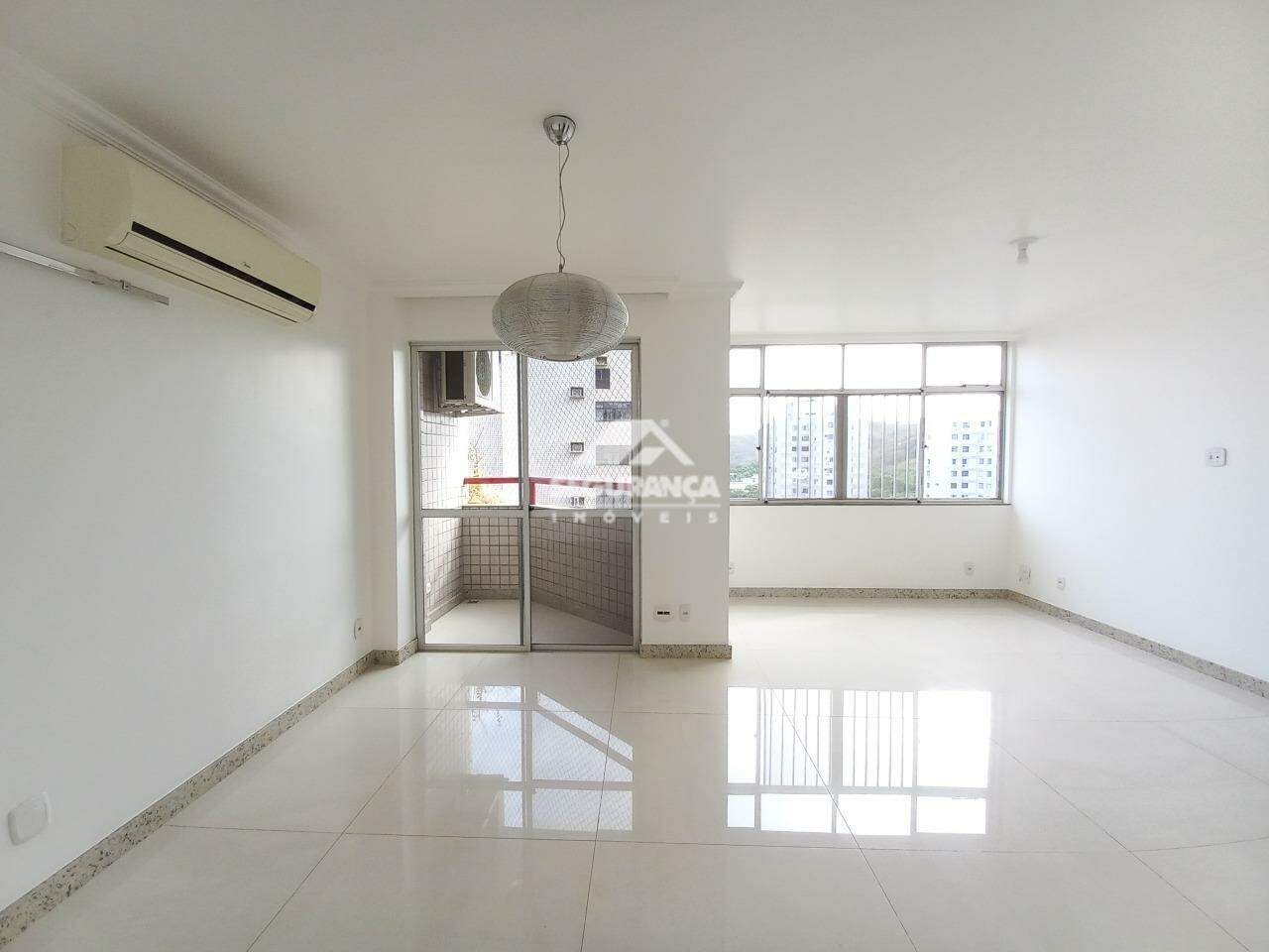 Apartamento para aluguel no ESPLANADINHA: SALA