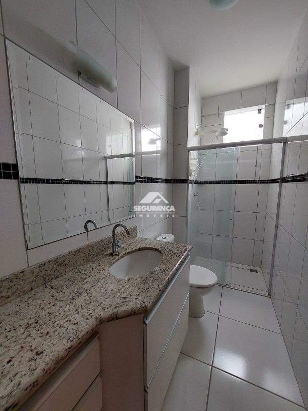 Apartamento para aluguel no Centro: BANHEIRO SOCIAL