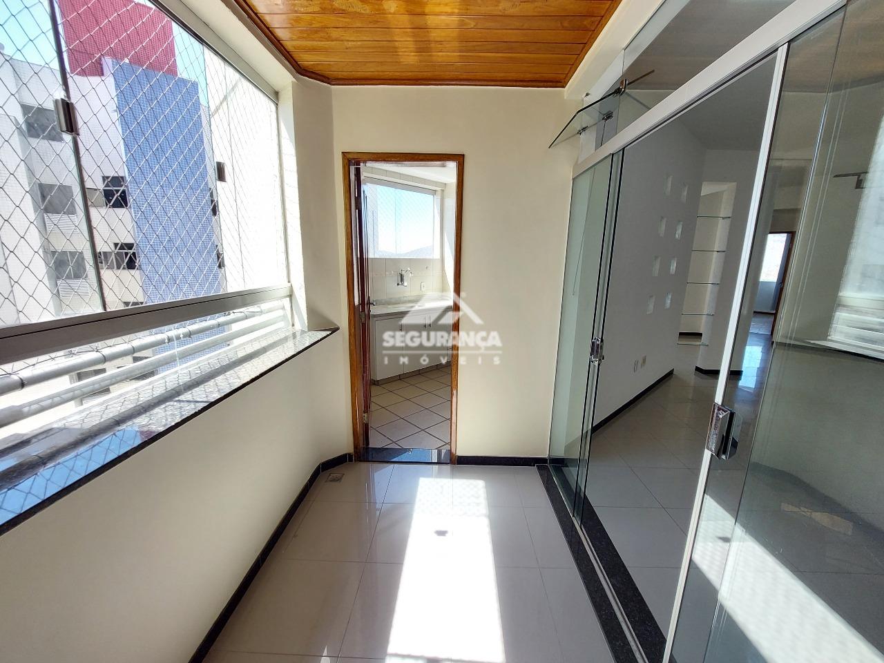 Apartamento para aluguel no Centro: HALL