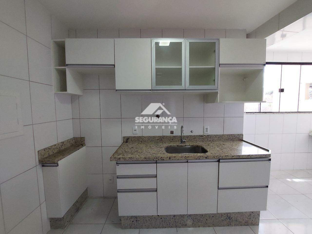 Apartamento para aluguel no Esplanada: COZINHA