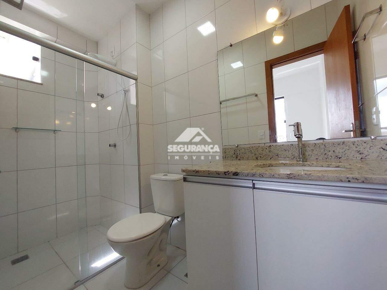 Apartamento para aluguel no Esplanada: BANHEIRO SUÍTE