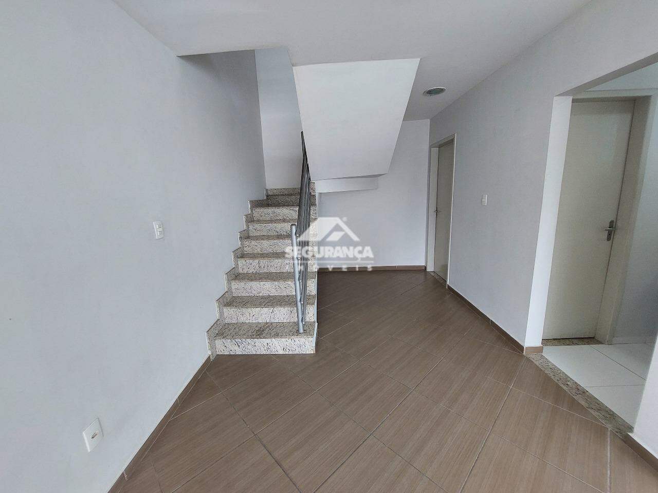 Casa para aluguel no Vila Rica: COPA