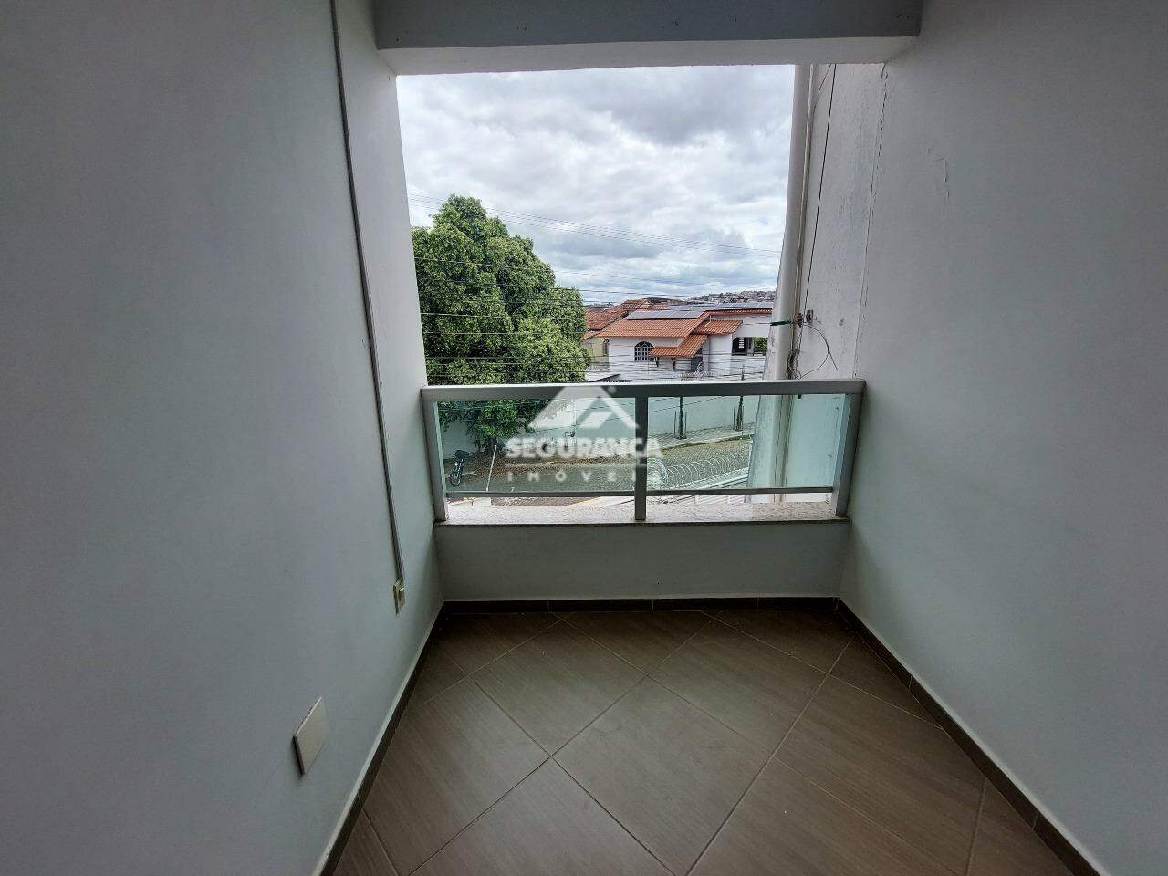 Casa para aluguel no Vila Rica: VARANDA