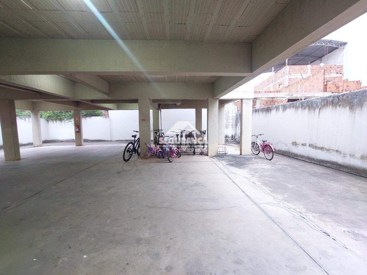 Apartamento para aluguel no SANTOS DUMONT: GARAGEM