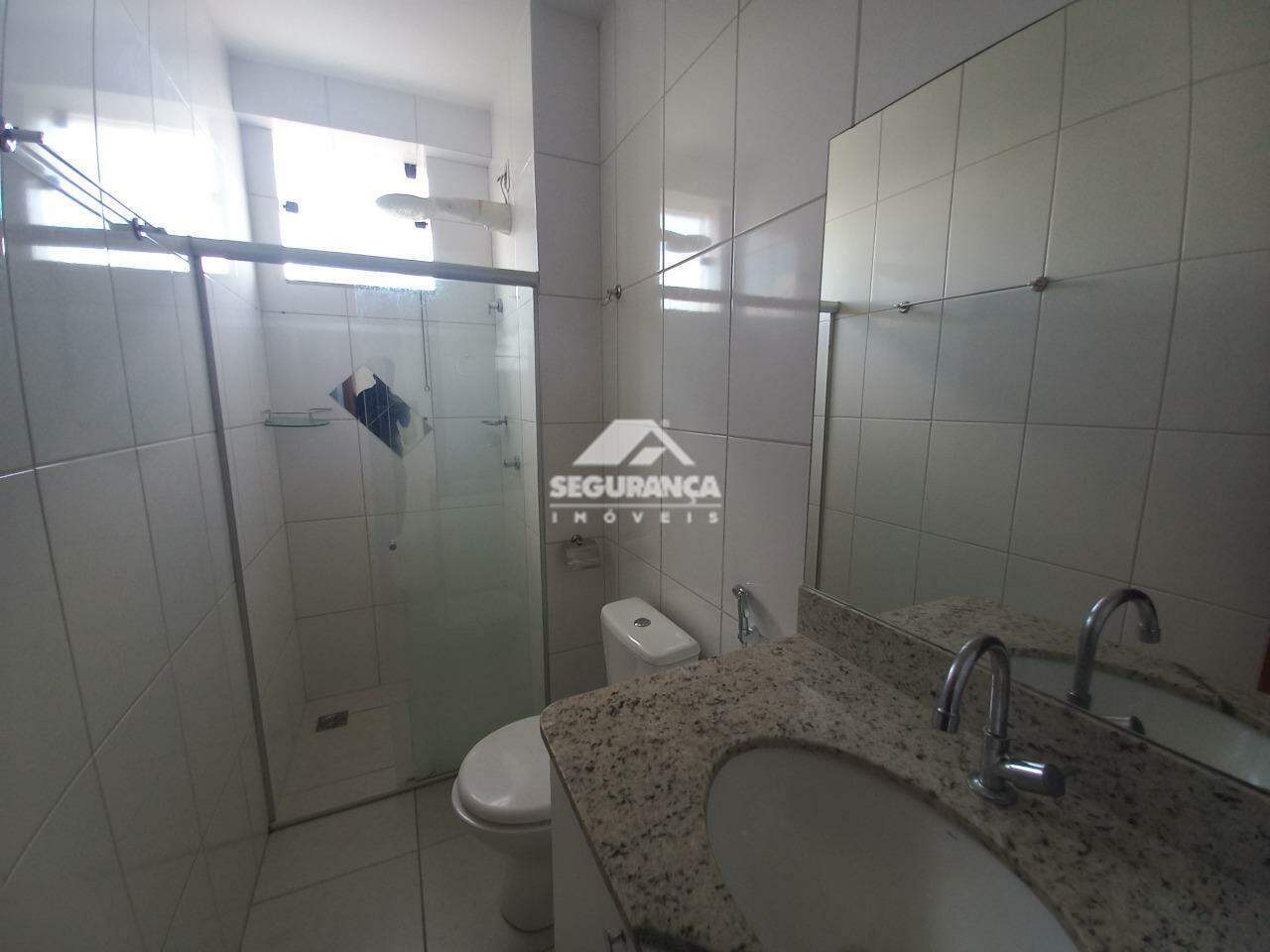 Apartamento para aluguel no Esplanada: BANHEIRO SOCIAL