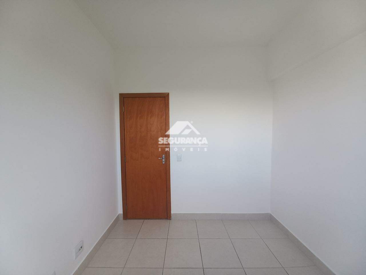 Apartamento para aluguel no Esplanada: QUARTO SOCIAL 01