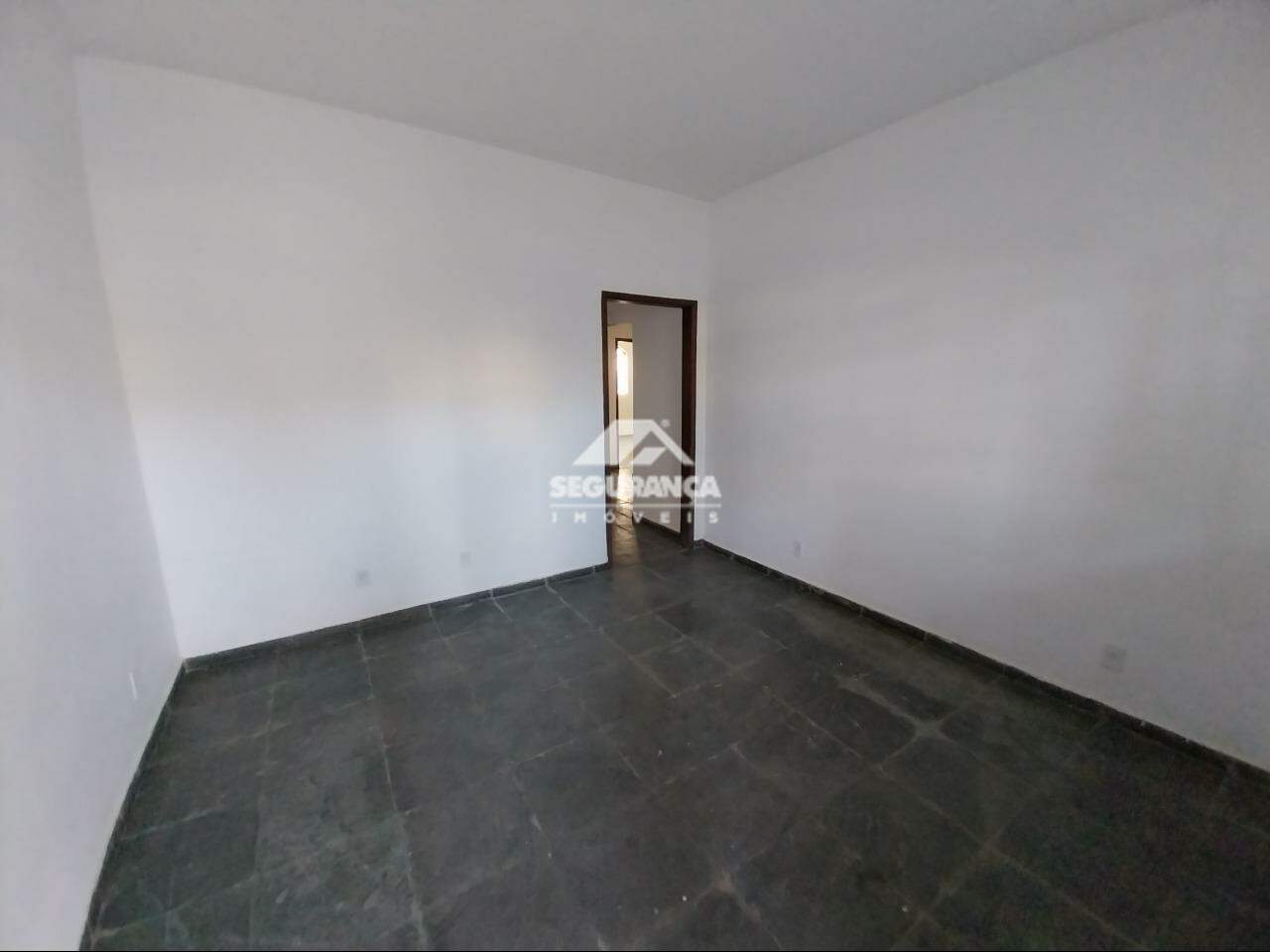 Casa para aluguel no Universitário: SALA