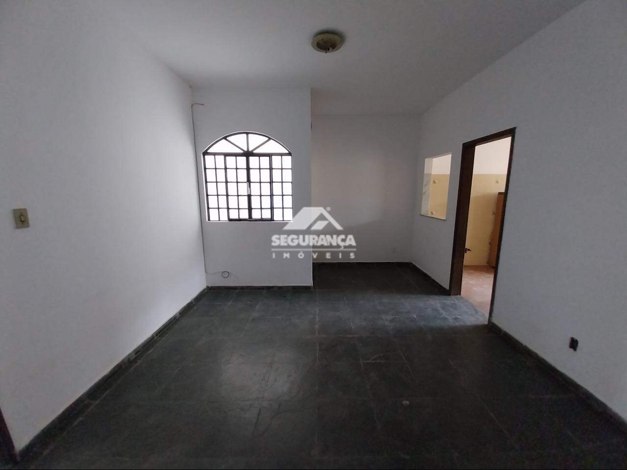 Casa para aluguel no Universitário: COPA