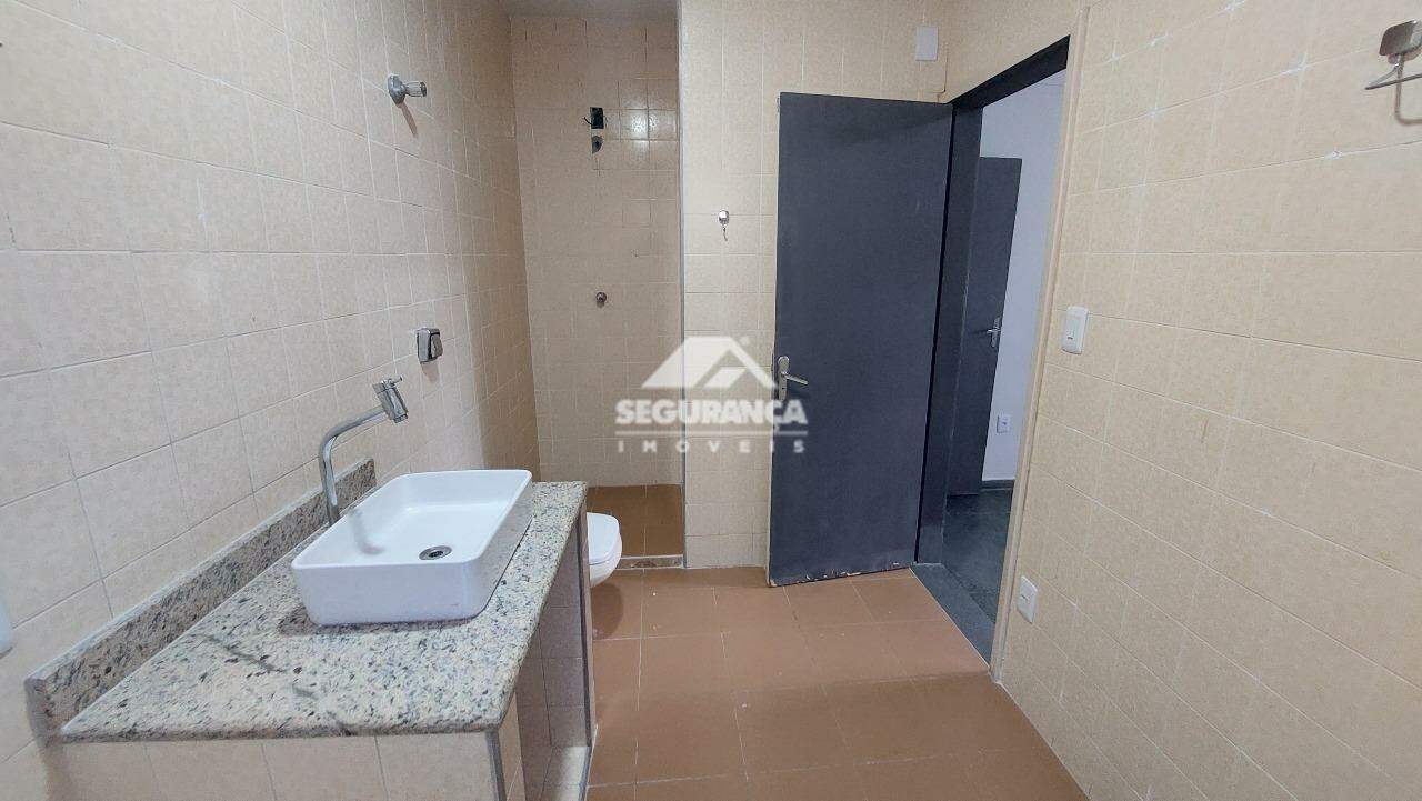 Apartamento para aluguel no Universitário: BANHEIRO SUÍTE