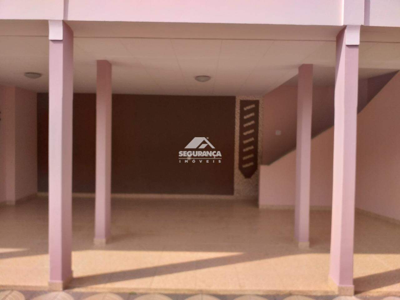 Casa para aluguel no Esplanada: GARAGEM