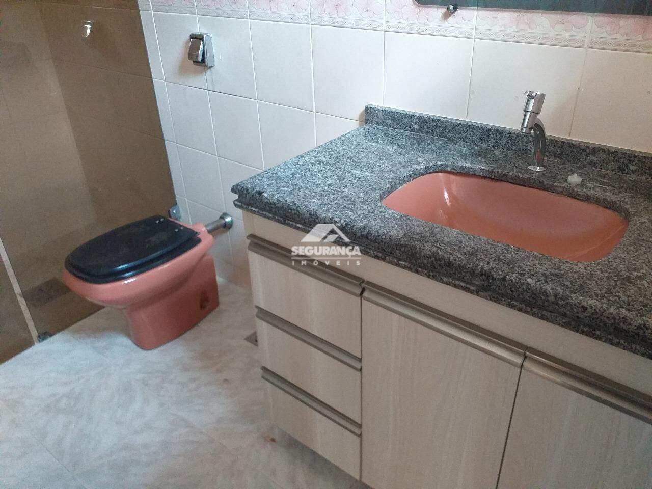Casa para aluguel no Esplanada: BANHEIRO SUITE