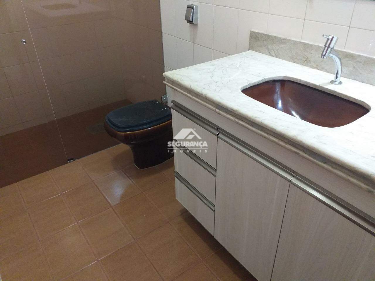 Casa para aluguel no Esplanada: BANHEIRO SOCIAL